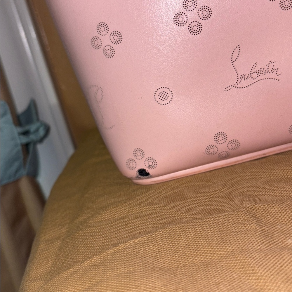 Christian Louboutin Light Pink Tote with Red Interior - Picture 5 of 16